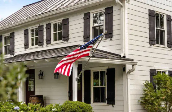 02079d7ec8474d74bdd2acc9f6084ee5 Large