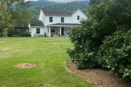 0673a6812e9149488141afabe37eff93 Large