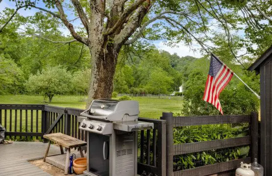 2d02444648964125ad3aa0960c3a0b4c Large