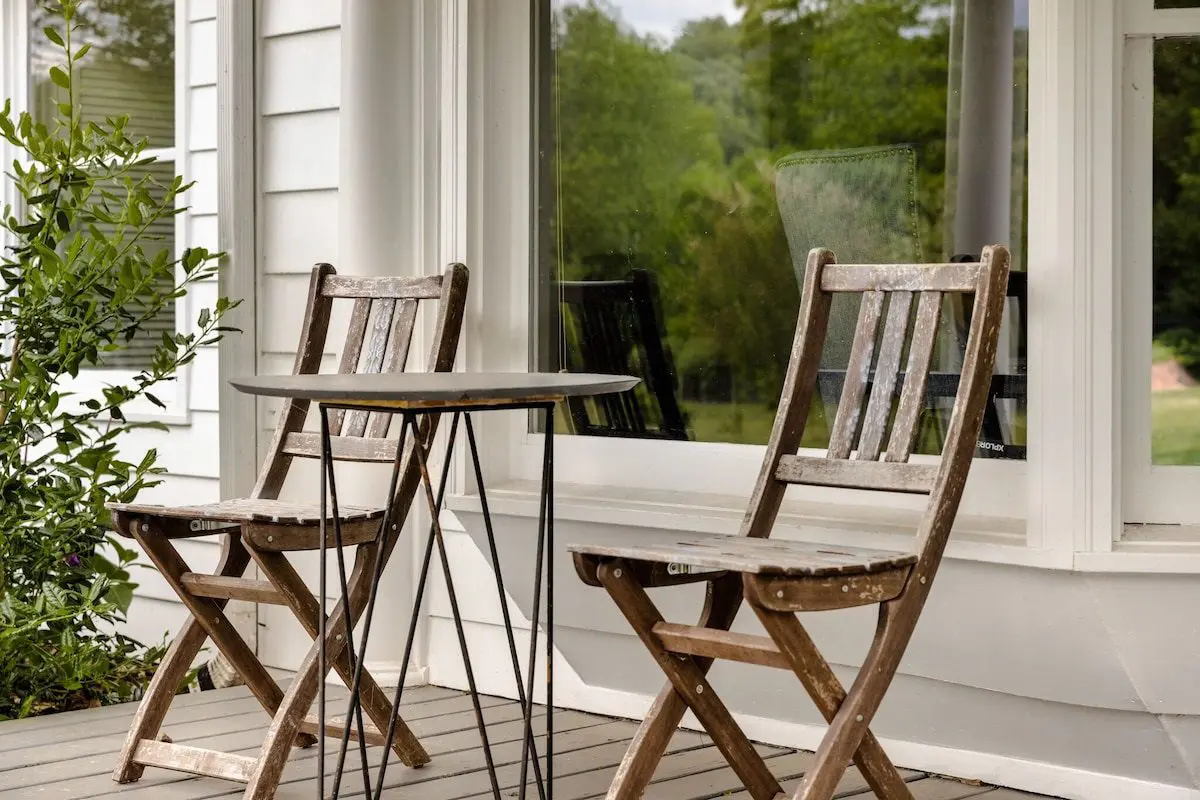 9ede2bc1a0a0440e826df7b8cbc187f4 Large (1)