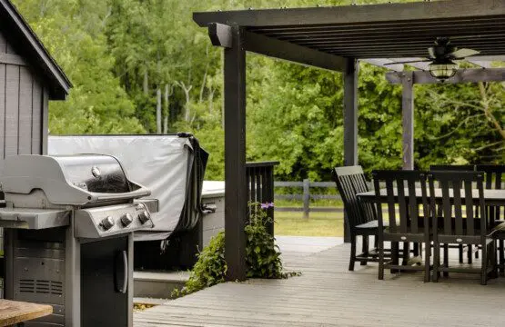 a216be3ff33f46cebffb58a5728fe7af Large