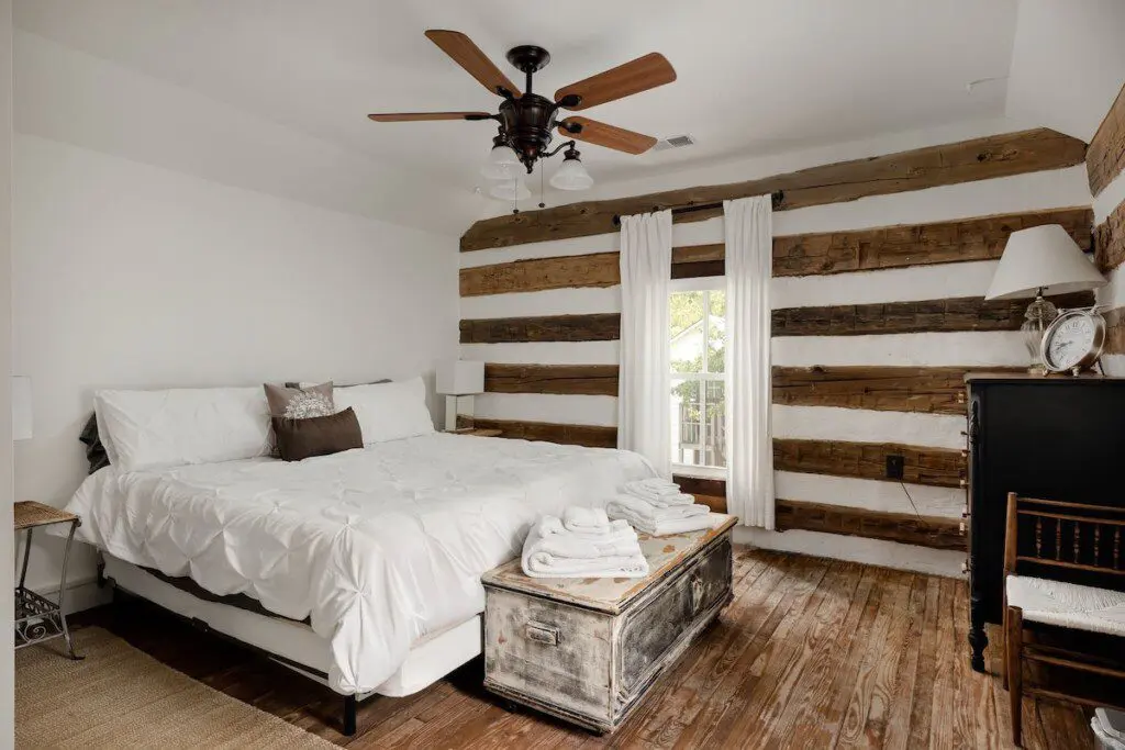 f86cd518281f46469c70d44698835188 Large